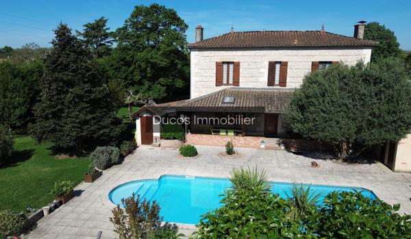 Maison en pierre et avec un appartement indépendant