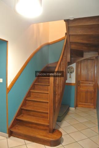 Maison en pierre et avec un appartement indépendant