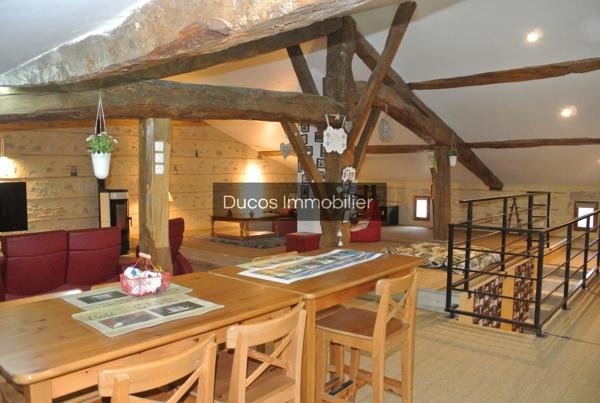 Maison en pierre et avec un appartement indépendant