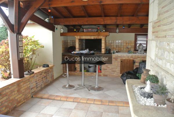 Maison en pierre et avec un appartement indépendant