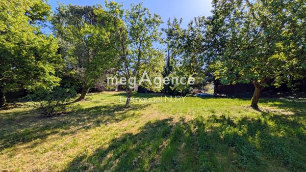 Terrain à Marcy-l'Étoile, 69280 - 1223m²