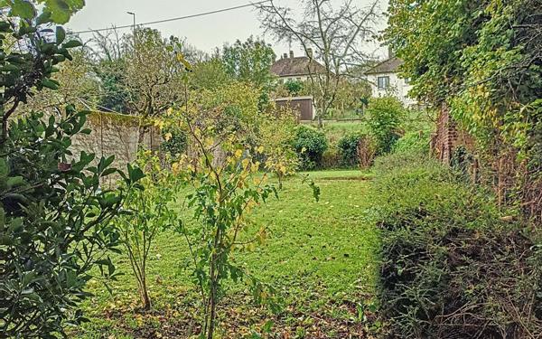 Maison à vendre    3 pièces •  Cormenon