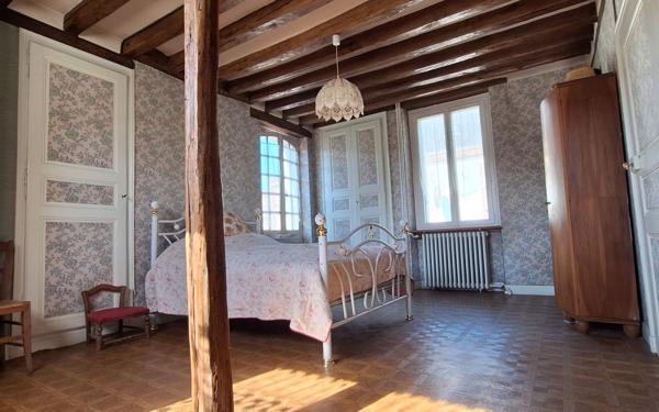 Maison à vendre    3 pièces •  Cormenon