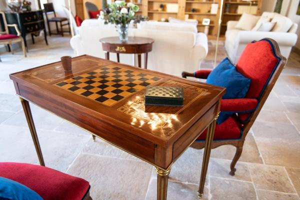 Maison à vendre aux portes de ROUSSILLON (84) 5 chambres, piscine, jardin paysagé