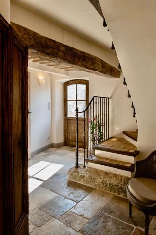 Maison à vendre aux portes de ROUSSILLON (84) 5 chambres, piscine, jardin paysagé