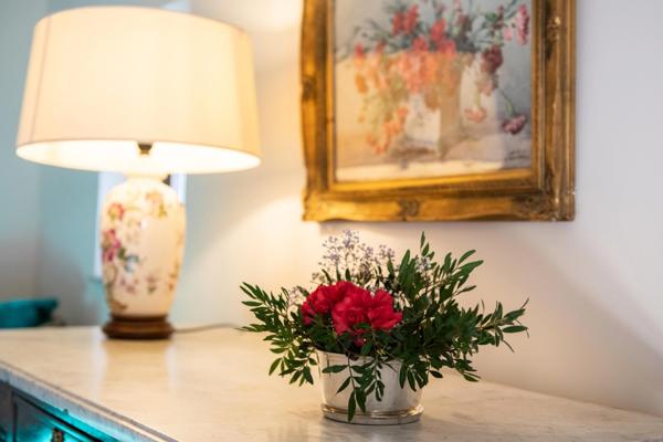 Maison à vendre aux portes de ROUSSILLON (84) 5 chambres, piscine, jardin paysagé