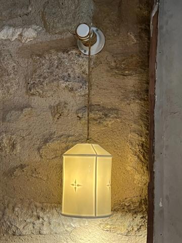 Maison à vendre aux portes de ROUSSILLON (84) 5 chambres, piscine, jardin paysagé