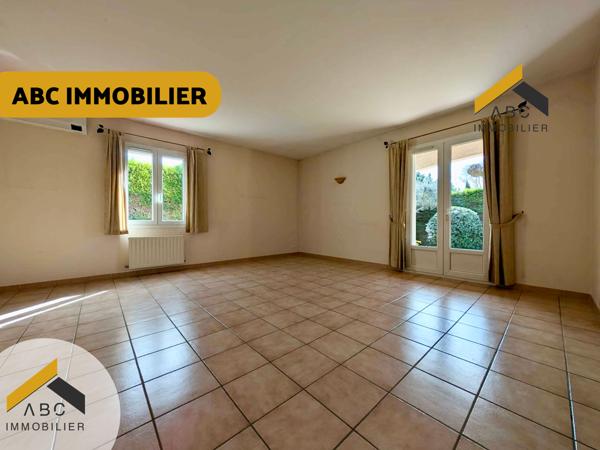 Orange (84100) MAISON DE PLAIN-PIED - 2 CHAMBRES - 80 M2 AVEC JARDIN