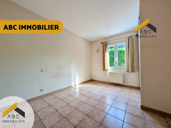 Orange (84100) MAISON DE PLAIN-PIED - 2 CHAMBRES - 80 M2 AVEC JARDIN