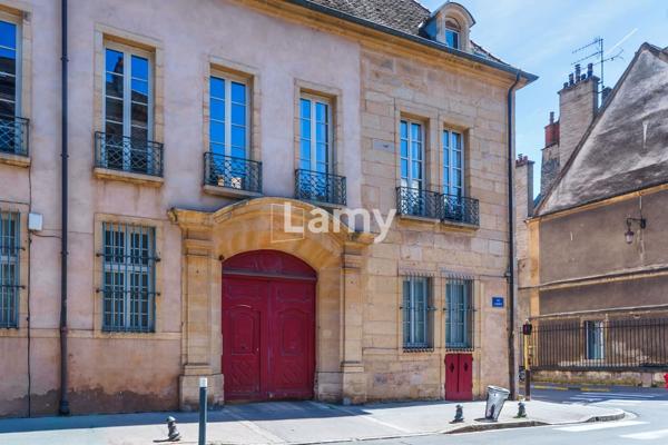 T1 quartier antiquaire