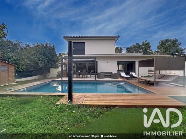 Maison à vendre 6 pièces 207 m² Fabrègues