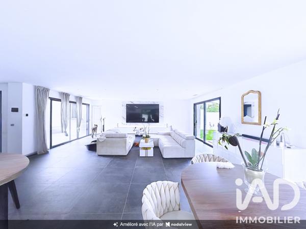 Maison à vendre 6 pièces 207 m² Fabrègues