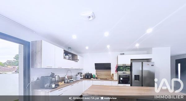 Maison à vendre 6 pièces 207 m² Fabrègues
