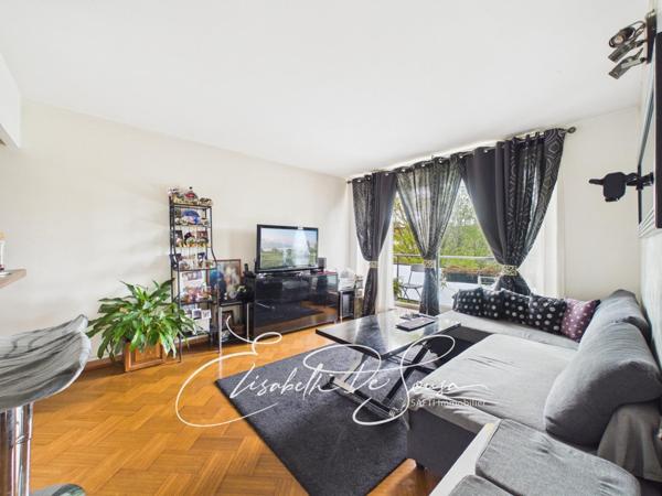Appartement 4 pièces, à rafraîchir, proche métro