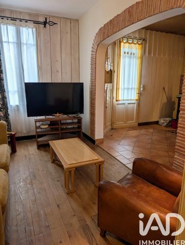 Maison à vendre 5 pièces 93 m² Saint-Seurin-sur-l'Isle