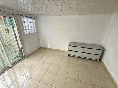 Maison à vendre à Sainte-Clotilde à la Réunion (97490), ref : 97405/234 centre