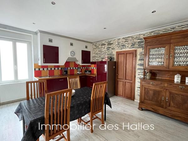 Immeuble Renazé , Renaze Immeuble Renazé , Renaze