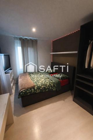 Petite maison de 100 m² avec potentiel, idéale pour projet d’habitation ou investissement à Mulhouse.