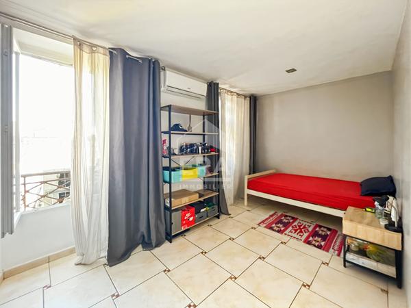 Appartement à vendre T4 92 m2 Grands-Carmes 13002