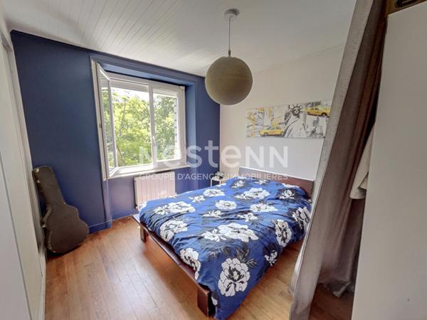 PLOUEDERN - Maison de 6 pieces - 130 m2