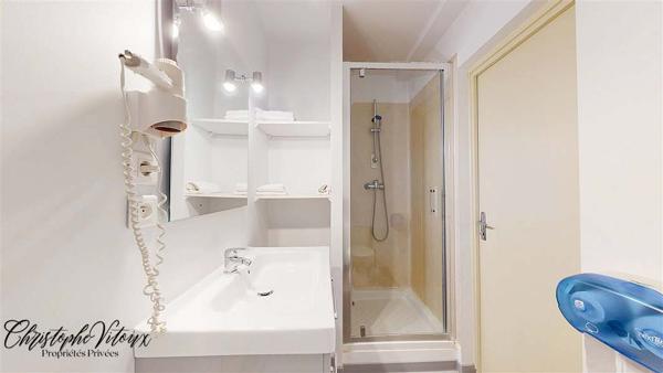 Axe NARBONNE CARCASSONE - HOTEL-RESTAURANT , MURS ET FONDS