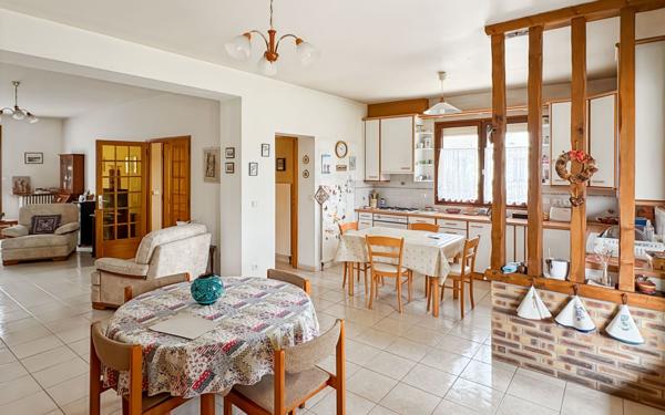 Maison à vendre    9 pièces • 185 m2 Draveil