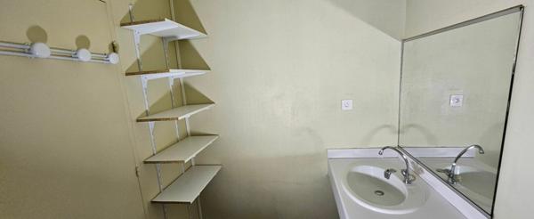 Appartement à louer    1 pièce • 37,15 m2 Brive-la-Gaillarde