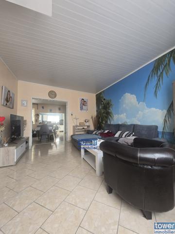 Maison
                                                                                                                                                                                                                                                                                                                        5 pièce(s)                                                                                                                                                                                                          3 chambre(s)                                                                                                                                                                                                          110  m²