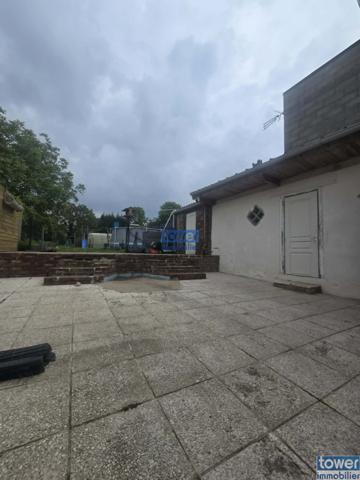 Maison
                                                                                                                                                                                                                                                                                                                        5 pièce(s)                                                                                                                                                                                                          3 chambre(s)                                                                                                                                                                                                          110  m²