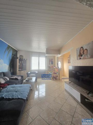 Maison
                                                                                                                                                                                                                                                                                                                        5 pièce(s)                                                                                                                                                                                                          3 chambre(s)                                                                                                                                                                                                          110  m²