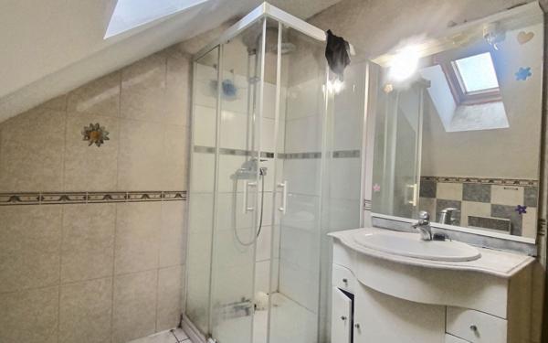 Maison à vendre    7 pièces •  Châlette-sur-Loing