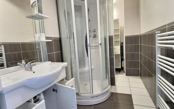 Maison à vendre    7 pièces •  Châlette-sur-Loing