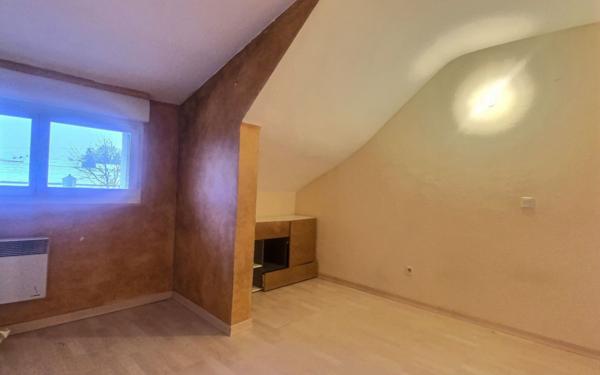 Maison à vendre    7 pièces •  Châlette-sur-Loing