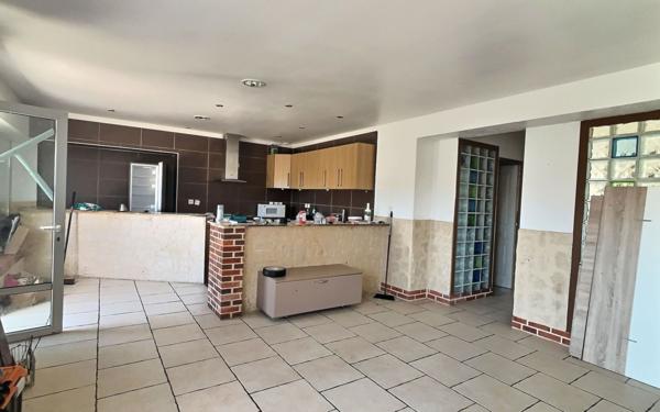 Maison à vendre    7 pièces •  Châlette-sur-Loing