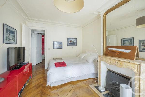 Appartement F4 à vendre  3 pièces - 111,04 m 2   PARIS  - 75004