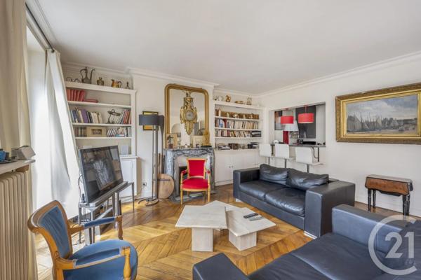 Appartement F4 à vendre  3 pièces - 111,04 m 2   PARIS  - 75004