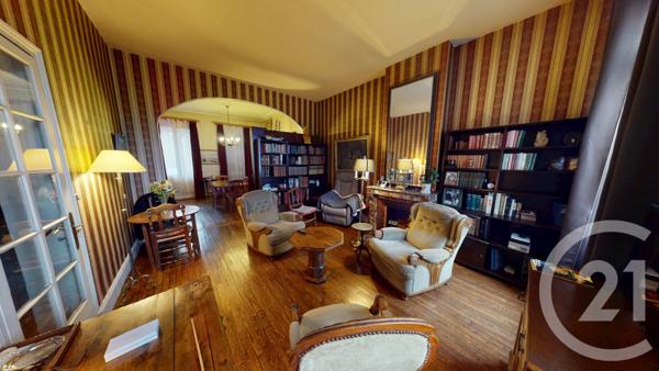 Immeuble à vendre  338 m2 ST QUENTIN - 02