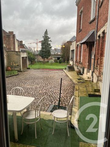 Immeuble à vendre  338 m2 ST QUENTIN - 02