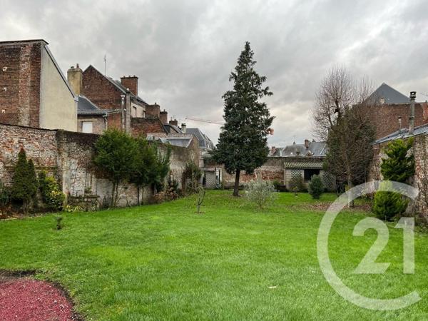 Immeuble à vendre  338 m2 ST QUENTIN - 02