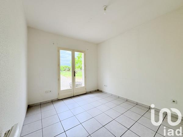 Maison 4 pièces de 95 m² à MERCUROL (26600)