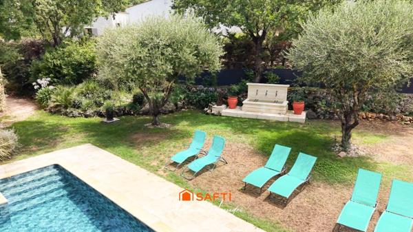 Propriété de caractère avec piscine, dépendance et jardin méditerranéen
