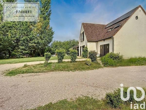 Maison 6 pièces de 145 m² à Cours-les-Barres (18320)