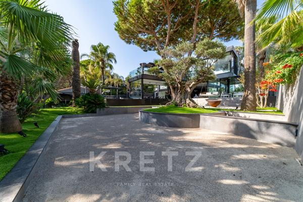 Prestigieuse villa d'architecte vue mer