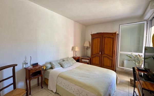 Appartement à vendre    2 pièces •  Istres