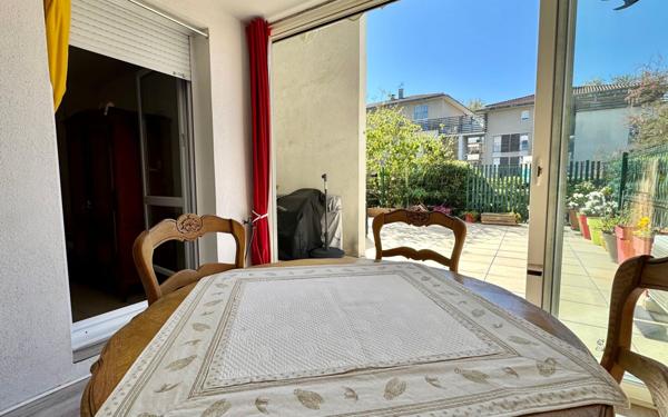Appartement à vendre    2 pièces •  Istres