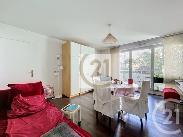 Appartement F2 à vendre  2 pièces - 47,26 m 2   IVRY SUR SEINE  - 94