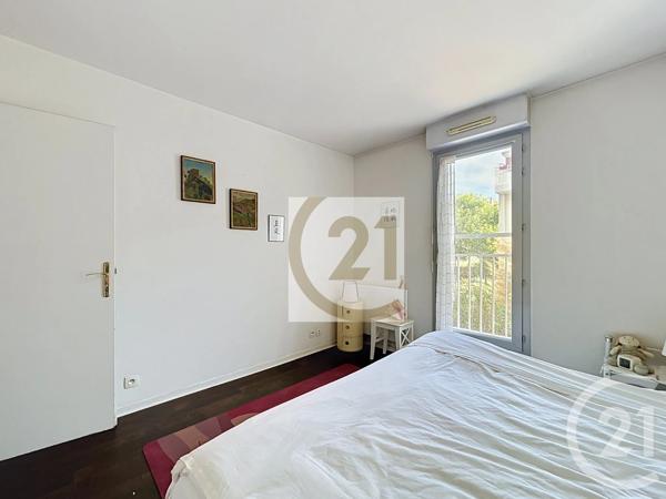 Appartement F2 à vendre  2 pièces - 47,26 m 2   IVRY SUR SEINE  - 94