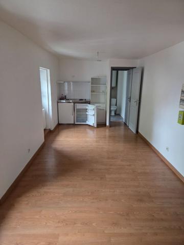 Appartement Chateau Gontier Sur Mayenne 1 pièce(s) 25.35 m2 , Chateau gontier sur mayenne Appartement Chateau Gontier Sur Mayenne 1 pièce(s) 25.35 m2 , Chateau gontier sur mayenne