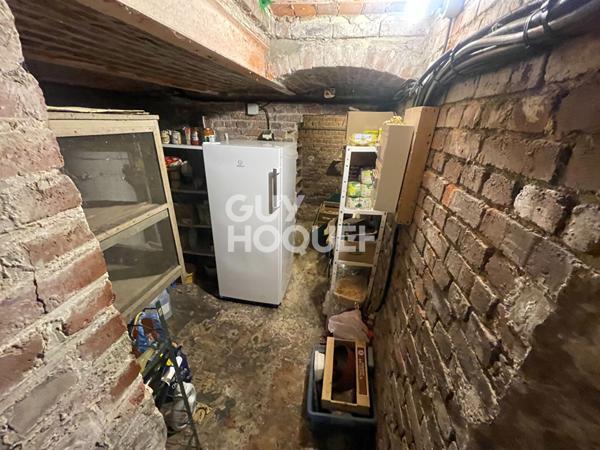 Maison de ville en brique, à vendre à PERONNE (80200)