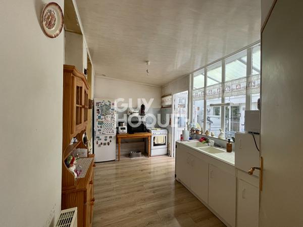 Maison de ville en brique, à vendre à PERONNE (80200)